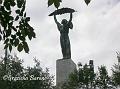 la statua della libertà sul monte Gellerthegy